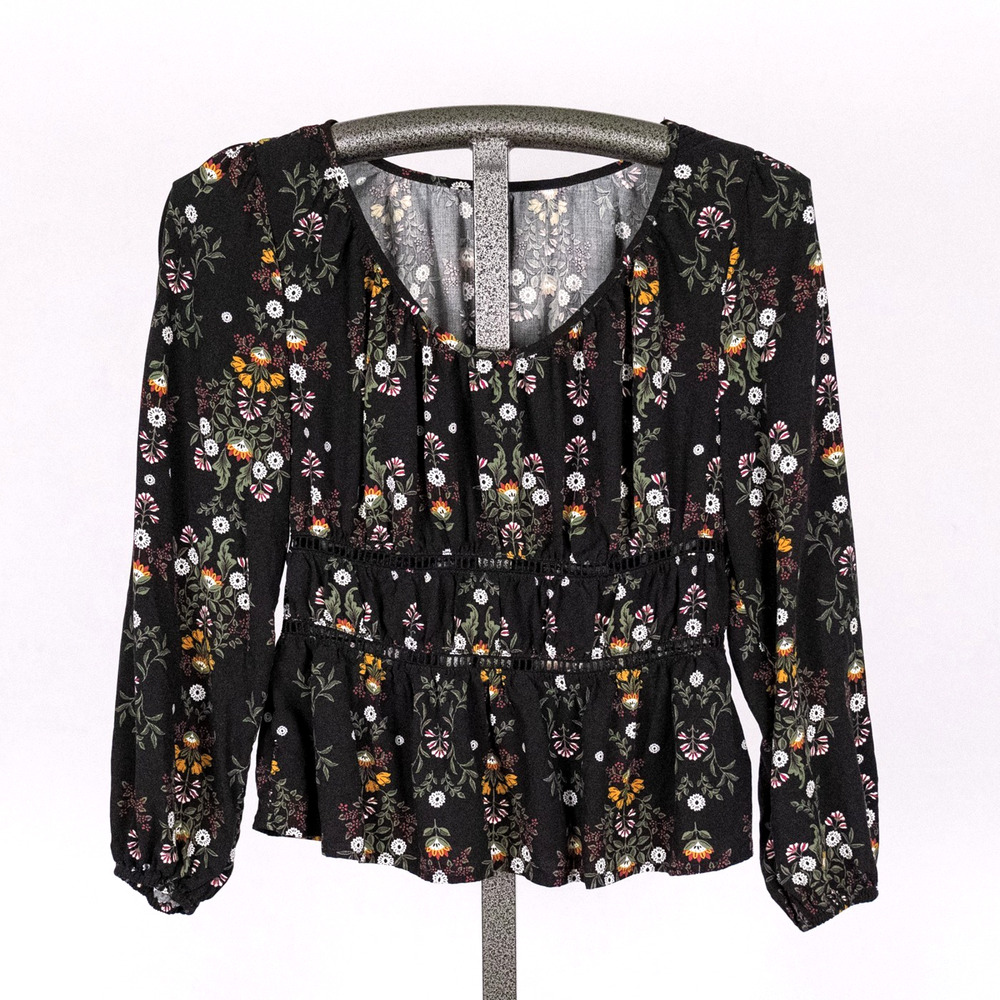 Old Navy Women's Dark Floral Peasant Top PETITE MEDIUM Milk Maid Cottage Fairy